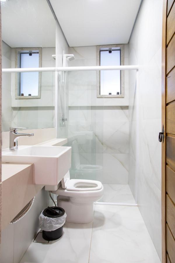 Espaco 250 - Apto Mobiliado, 3 Quartos, Sendo Uma Suite, Banheiro Social, Cozinha Completa, Sala De Estar, Ar Condicionado, Tv E Internet Tiradentes Buitenkant foto